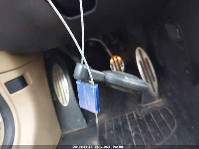 2008 MINI COOPER S WMWMF73548TT88681 Photo 10