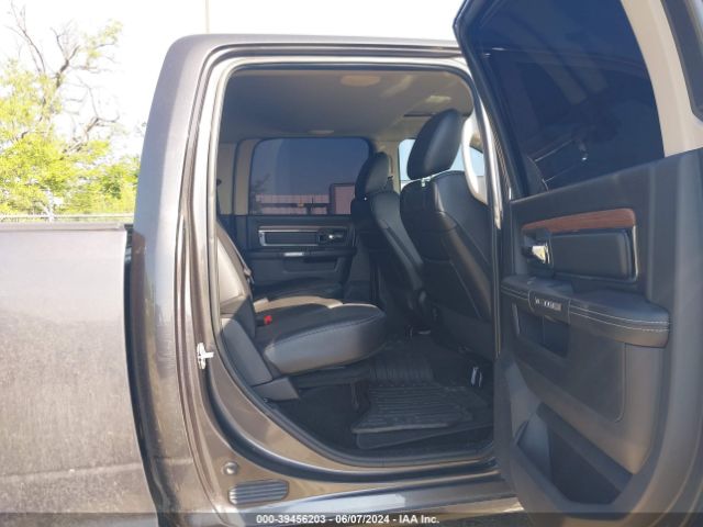 3C6UR5FJ9HG589780 RAM 2500 Laramie  4x4 6'4 Box
