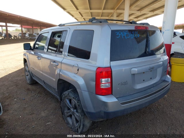 1C4NJPBA6GD602535 Jeep Patriot Sport Se