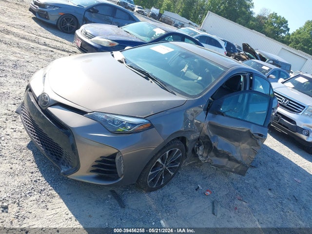 Toyota Corolla Xse 2018 2T1BURHE9JC092654 Image 2