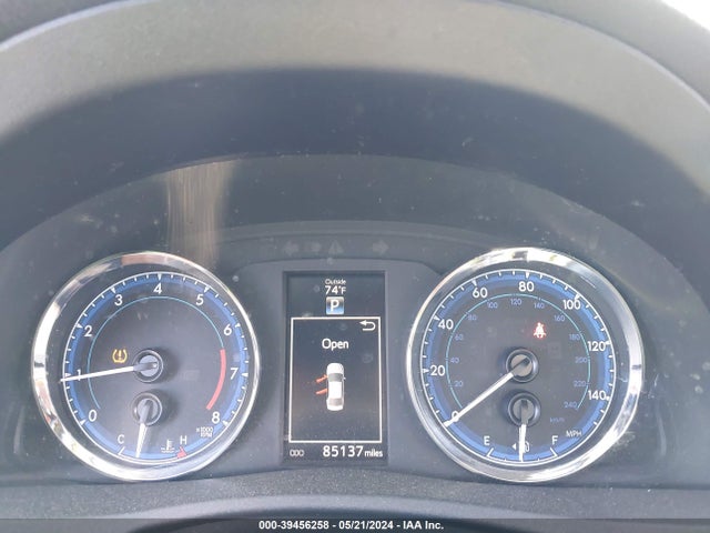 Toyota Corolla Xse 2018 2T1BURHE9JC092654 Image 7