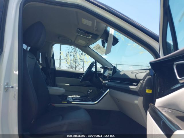 KNDNE5H37R6389541 KIA Carnival Mpv Sx