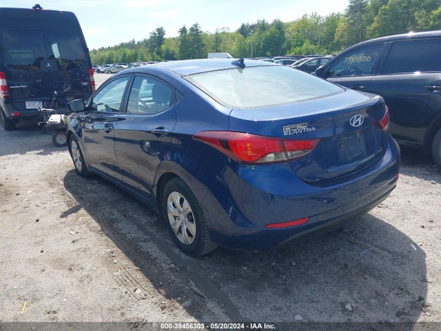 Hyundai ELANTRA SE 2016 5NPDH4AE4GH738053 Image 3