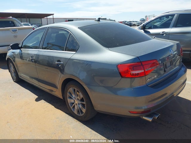 3VWLA7AJ9FM225109 Volkswagen Jetta 2.0l Tdi Se