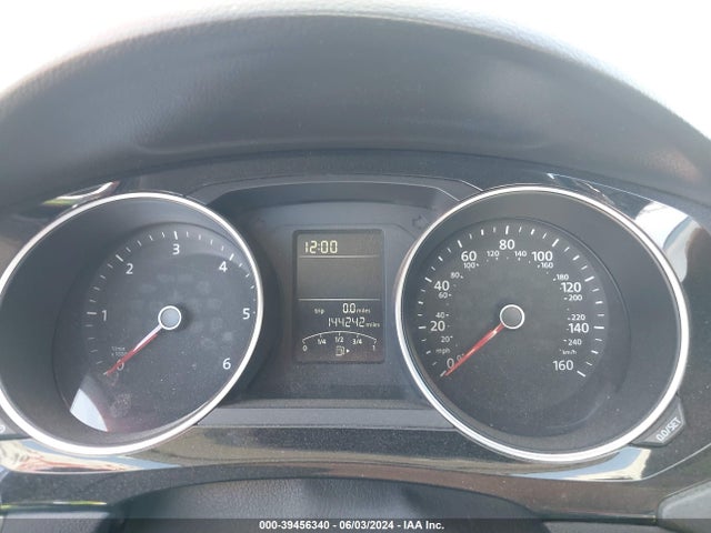 3VWLA7AJ9FM225109 Volkswagen Jetta 2.0l Tdi Se