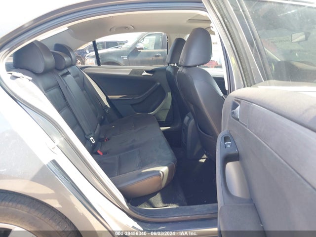 3VWLA7AJ9FM225109 Volkswagen Jetta 2.0l Tdi Se