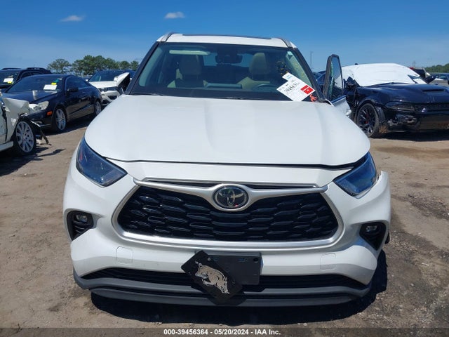 Toyota Highlander Xle 2022 5TDGZRAHXNS548931 Image 12