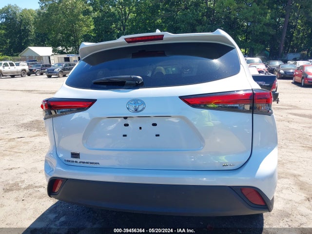 Toyota Highlander Xle 2022 5TDGZRAHXNS548931 Image 16