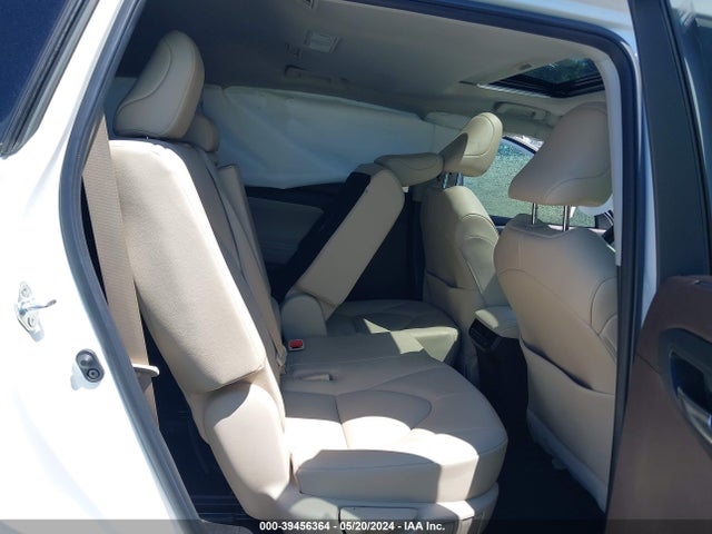 Toyota Highlander Xle 2022 5TDGZRAHXNS548931 Image 8