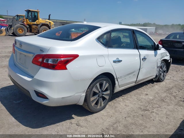 Nissan SENTRA SL 2018 3N1AB7AP2JY239840 Image 4