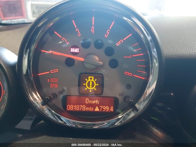 2010 MINI COOPER S WMWMS3C55ATY51583 Photo 6