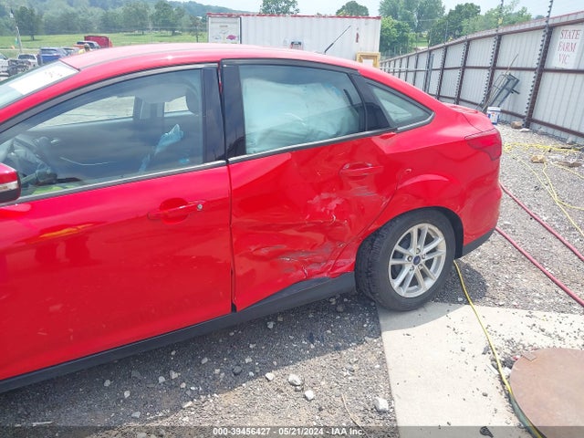 Ford FOCUS SE 2017 1FADP3F23HL202130 Image 6