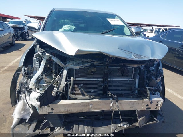 5TDBGRFH9KS062812 Toyota Highlander Hybrid Le