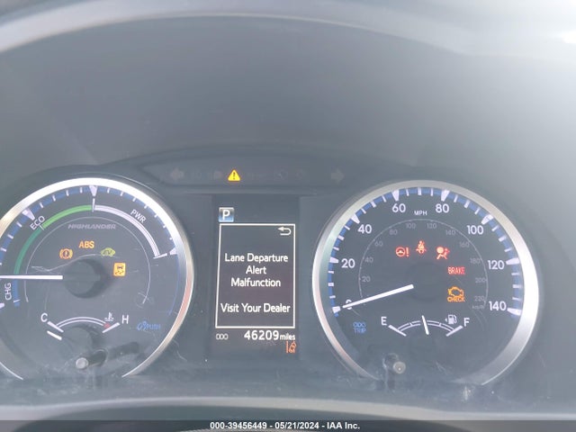 5TDBGRFH9KS062812 Toyota Highlander Hybrid Le