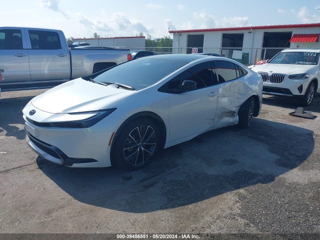 JTDACAAU6R3025998 Toyota Prius Limited
