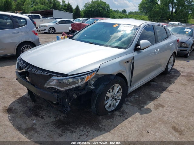 KIA Optima Lx 2016 KNAGT4L36G5104053 Image 2