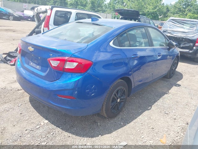 Chevrolet Cruze Lt Auto 2018 1G1BE5SM8J7217207 Image 4