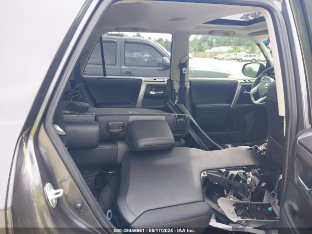 2020 TOYOTA 4RUNNER JTEBU5JR5L5773086 Photo 7