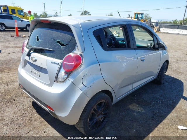 Chevrolet Spark Ls Auto 2014 KL8CB6S90EC409846 Image 4