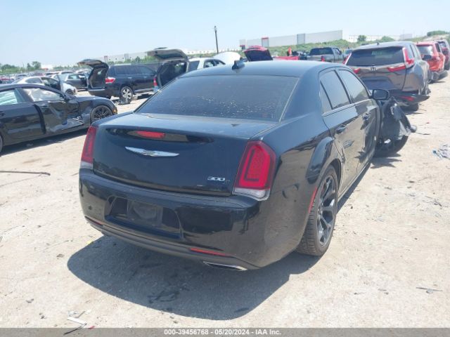 2C3CCABG0KH682823 Chrysler 300 300s
