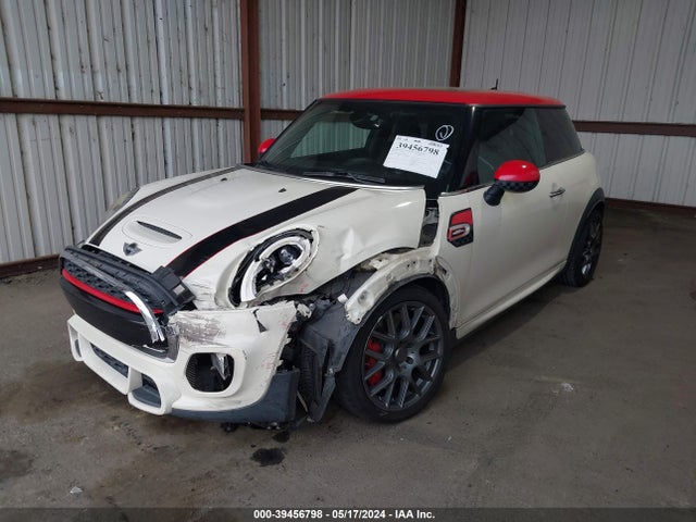 2016 MINI HARDTOP WMWXM9C51GT996946 Photo 1