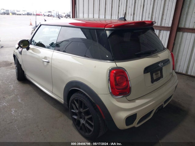 2016 MINI HARDTOP WMWXM9C51GT996946 Photo 2
