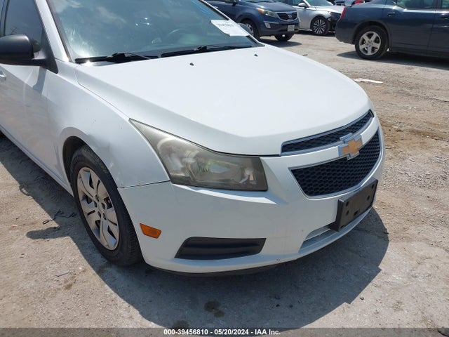 Chevrolet Cruze Ls Auto 2014 1G1PA5SH3E7281326 Image 6