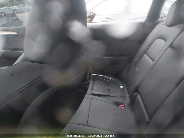 Tesla Model Y 2023 7SAYGDEE9PA157192 Image 8