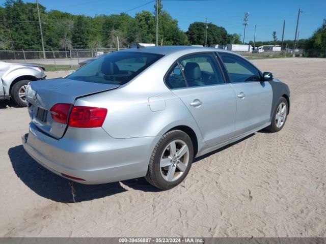3VWLL7AJ8EM358811 Volkswagen Jetta 2.0l Tdi