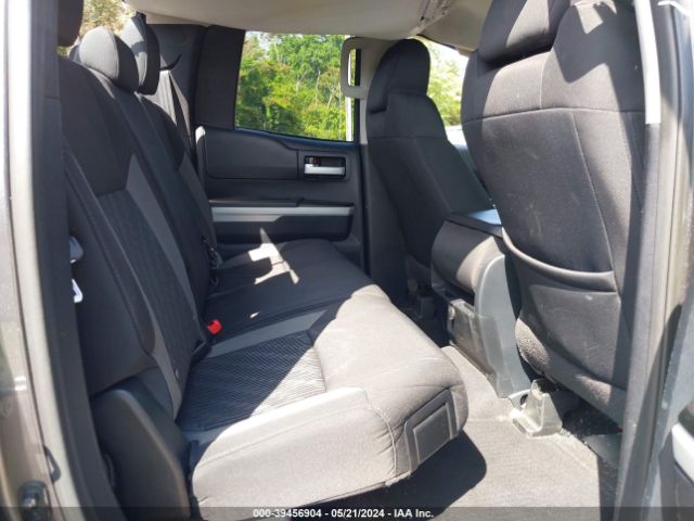 5TFUY5F12EX330776 Toyota Tundra Sr5 5.7l V8