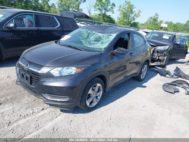 Honda HR-V LX 2018 3CZRU6H30JG725523 Image 2
