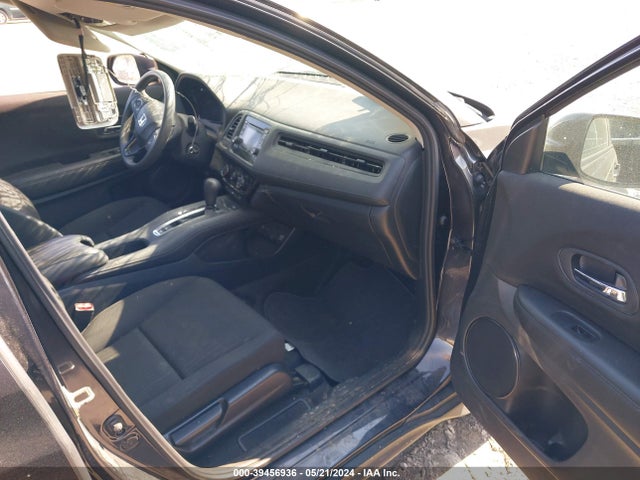 Honda HR-V LX 2018 3CZRU6H30JG725523 Image 5