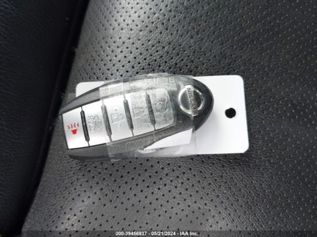 1N4AA6AP1HC370650 Nissan Maxima 3.5 Sl