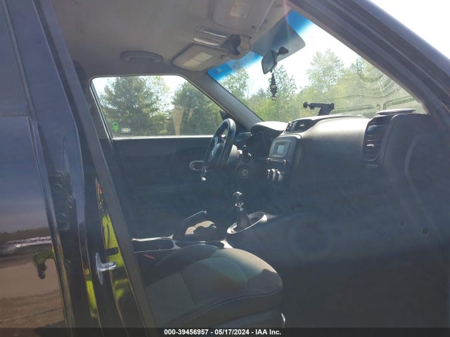 KIA Soul 2016 KNDJN2A26G7251883 Image 5