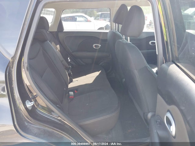 KIA Soul 2016 KNDJN2A26G7251883 Image 8