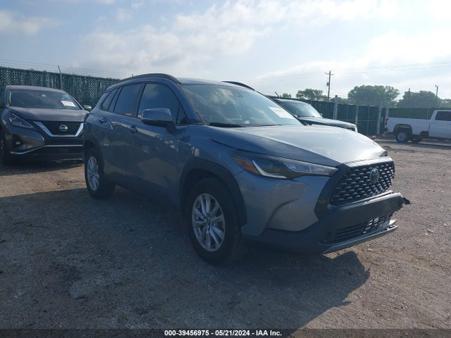 Toyota Corolla Cross Le 2022 7MUCAAAG1NV034499 main image