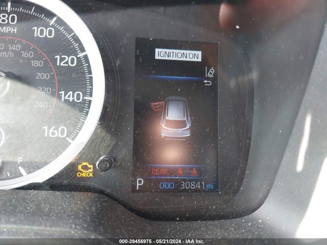 Toyota Corolla Cross Le 2022 7MUCAAAG1NV034499 Image 15
