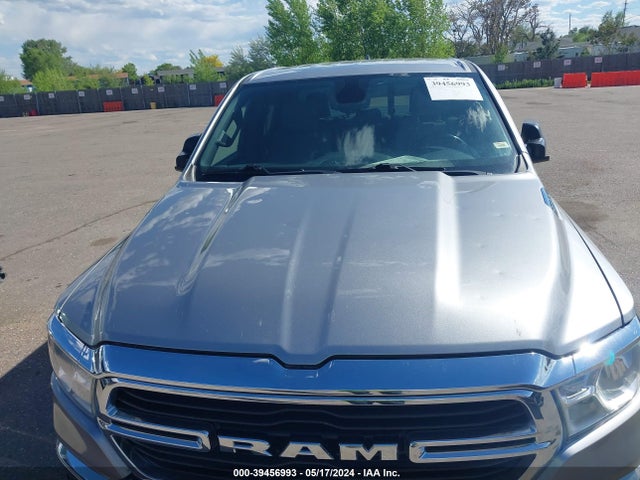 1C6SRFMTXMN738782 RAM 1500 Big Horn  4x4 6'4 Box