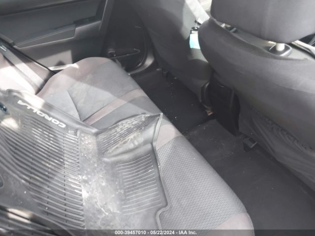 5YFBURHE8HP615494 Toyota COROLLA LE