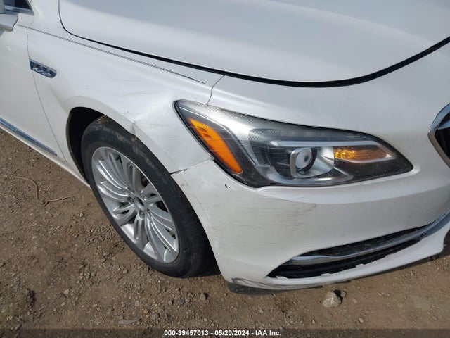 1G4ZR5SZ6JU128609 Buick Lacrosse Premium