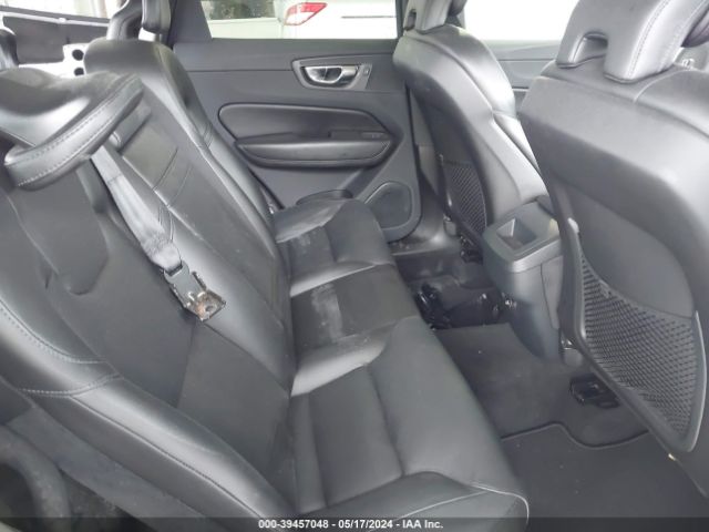 LYV102RK2KB316025 Volvo Xc60 T5 Momentum