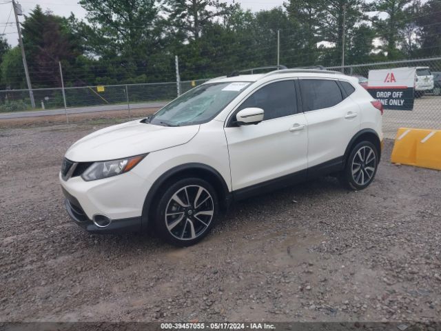 JN1BJ1CP2KW525715 Nissan Rogue Sport Sl