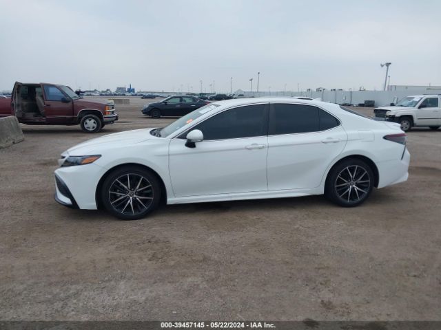 4T1G11AKXNU019667 Toyota CAMRY SE