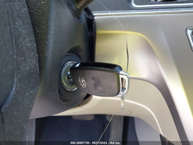 Hyundai SONATA SE 2015 5NPE24AF8FH161783 Image 11