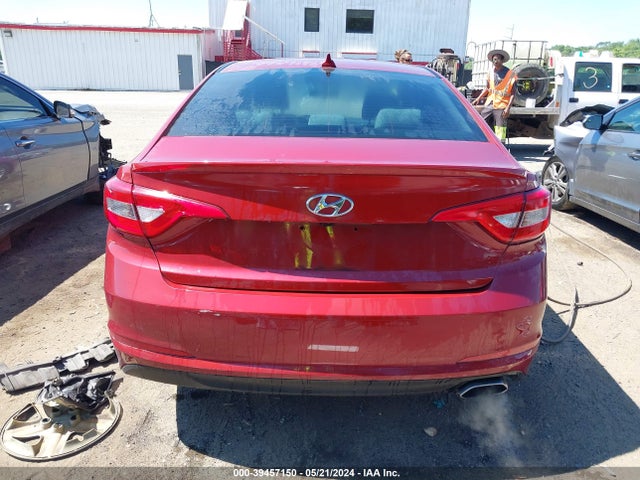 Hyundai SONATA SE 2015 5NPE24AF8FH161783 Image 16