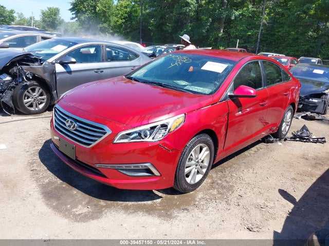 Hyundai SONATA SE 2015 5NPE24AF8FH161783 Image 2