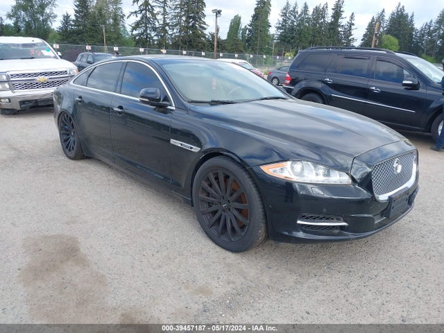 2011 JAGUAR XJ SAJWA2GE7BMV16731 Photo 0