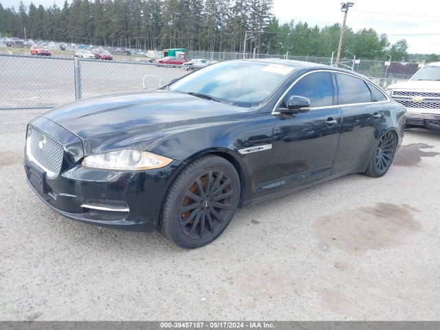2011 JAGUAR XJ SAJWA2GE7BMV16731 Photo 1