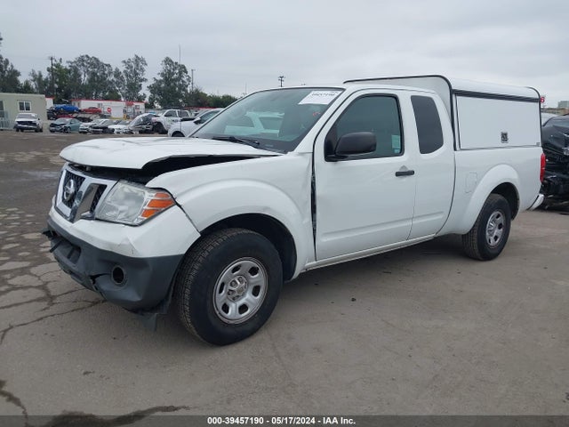 Nissan FRONTIER S 2018 1N6BD0CT0JN700024 Image 2