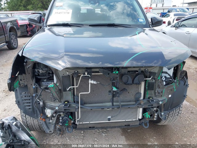 Toyota 4RUNNER SR5 2023 JTEEU5JR5P5289227 Image 13